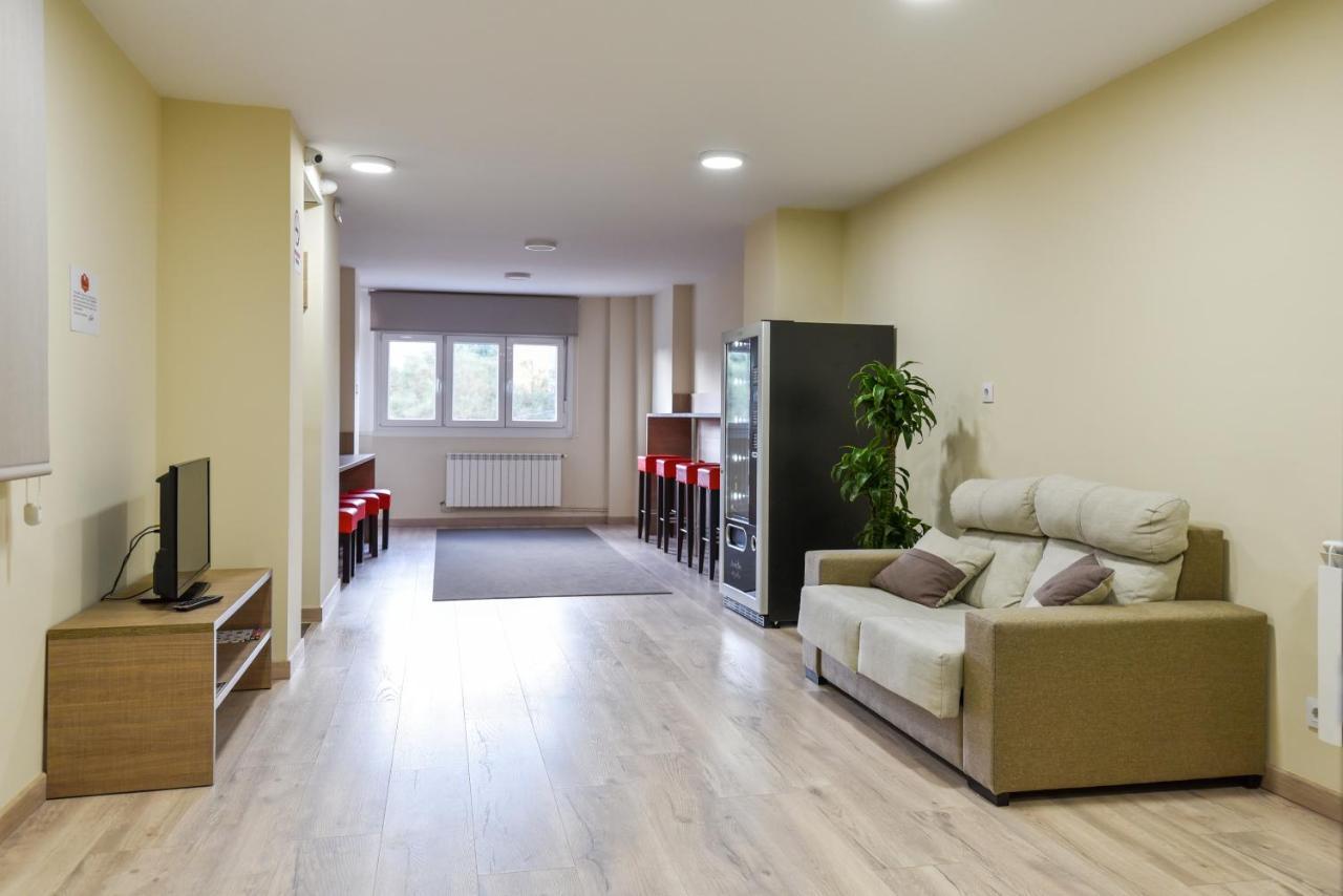 Hostal Oregar Ξενοδοχείο Σαντιάγο ντε Κομποστέλα Εξωτερικό φωτογραφία