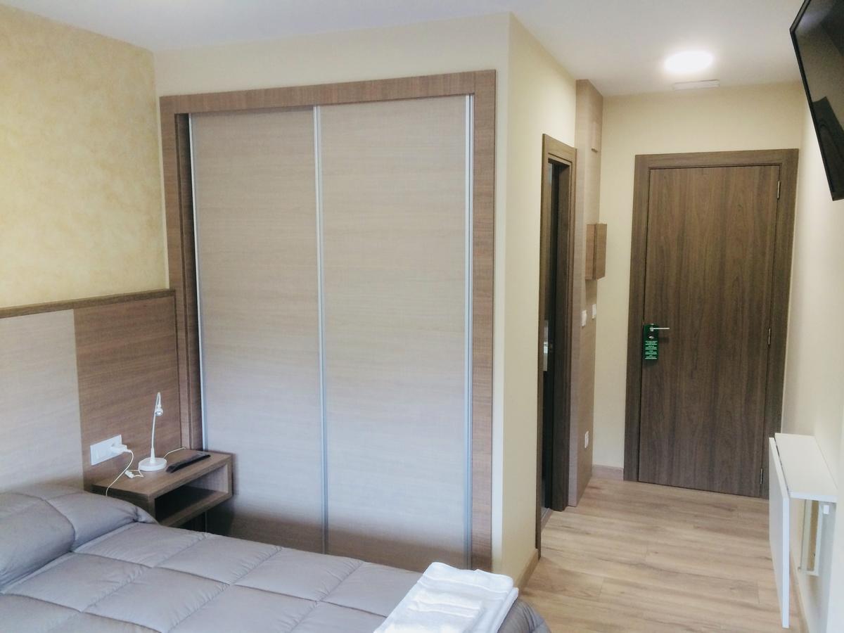 Hostal Oregar Ξενοδοχείο Σαντιάγο ντε Κομποστέλα Εξωτερικό φωτογραφία