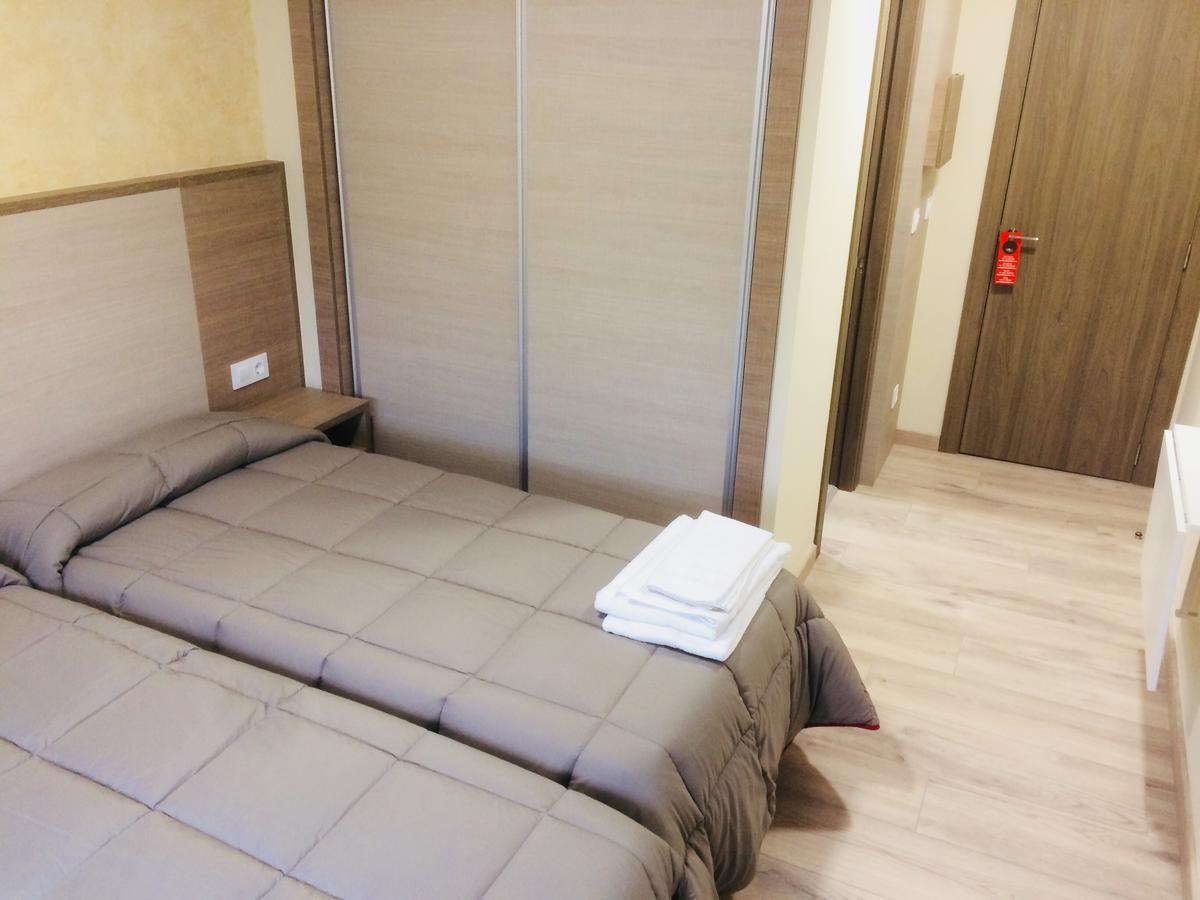 Hostal Oregar Ξενοδοχείο Σαντιάγο ντε Κομποστέλα Εξωτερικό φωτογραφία